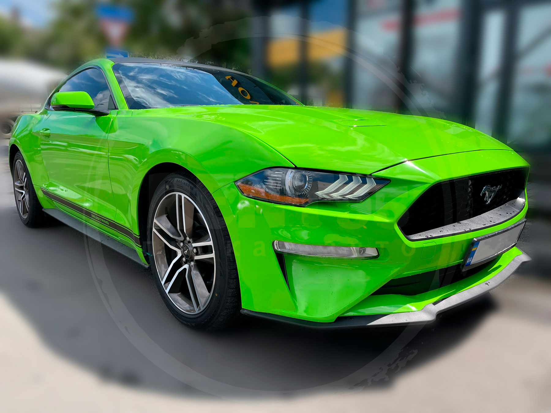 Rent FORD-MUSTANG-2018-green