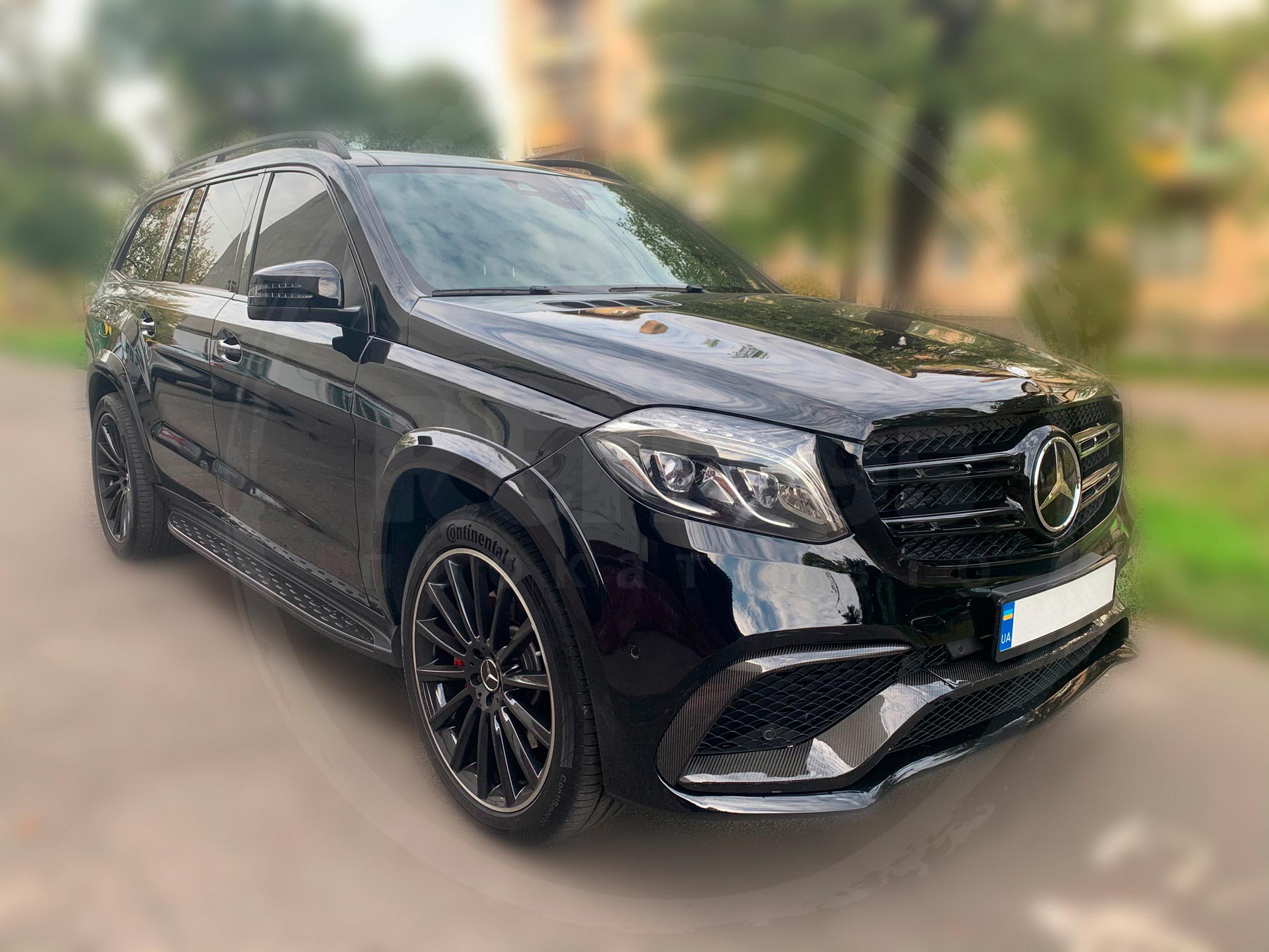 Rent Mercedes-Benz GLS AMG black